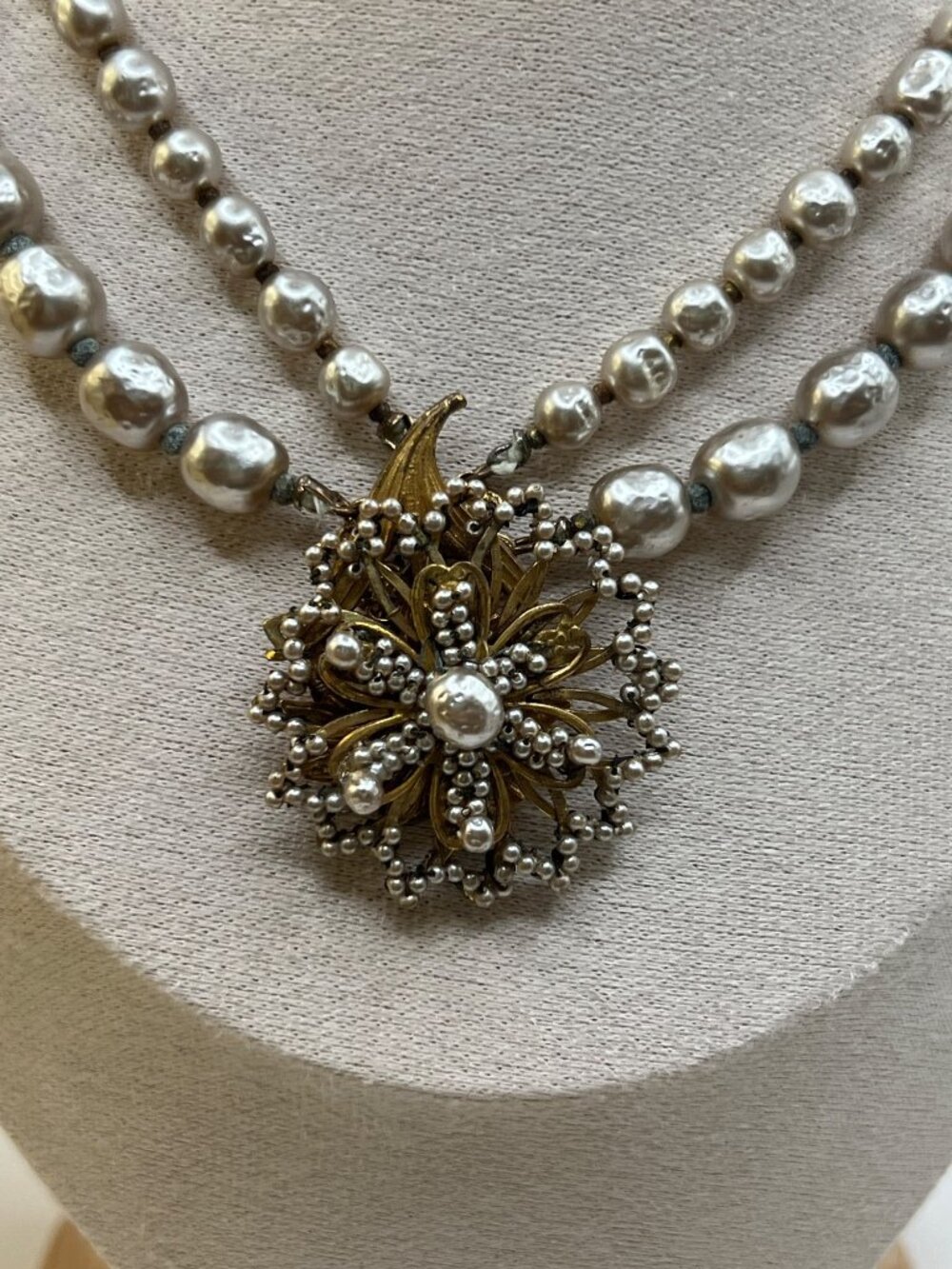 Vintage Signed Miriam Haskell Double-Strand Baroque Pearl Floral Choker